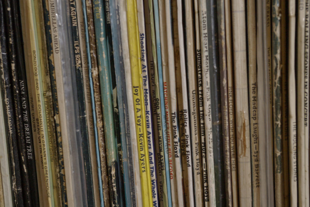 Apple kills iTunes LP