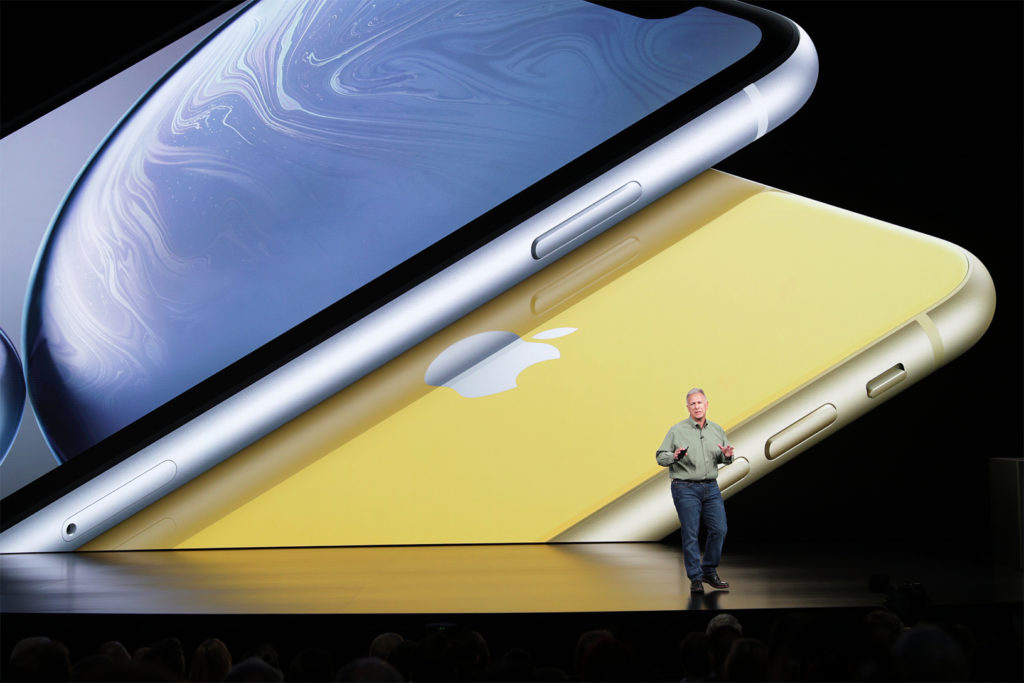 Phil Schiller: "One more iPhone"