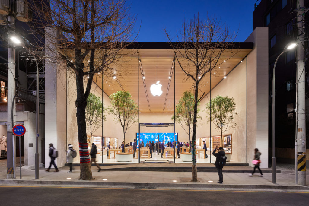 An image of an Apple store