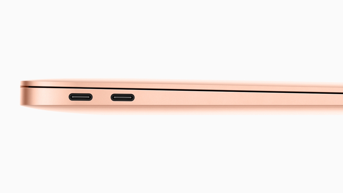 MacBookAirPorts10302018 Apple Must