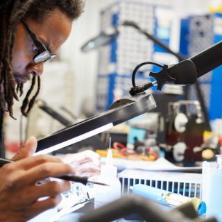 FinisAR manufacturing room