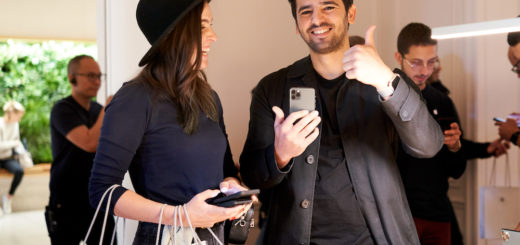 Happy iPhone 11 customer